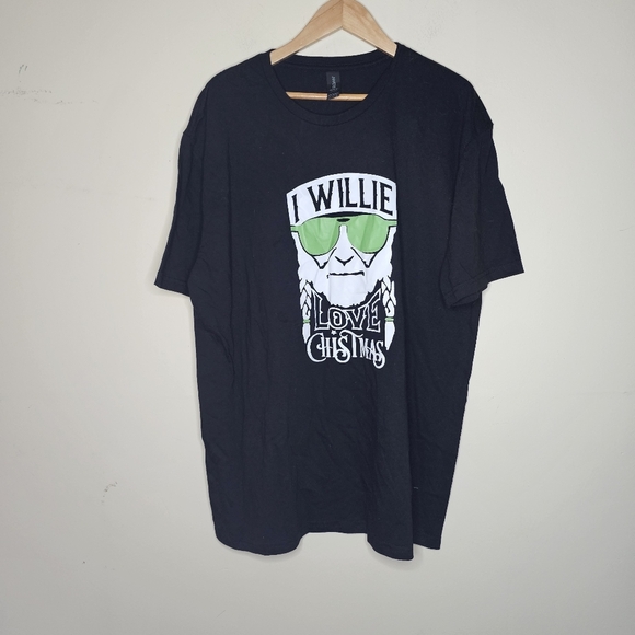 Willie Nelson I Willie Love Chistmas Graphic on Gildan Softstyle Tee Size XL - Picture 2 of 7